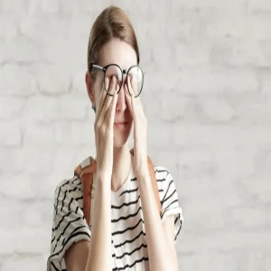 Shaking eyelids is a sign of bad luck!